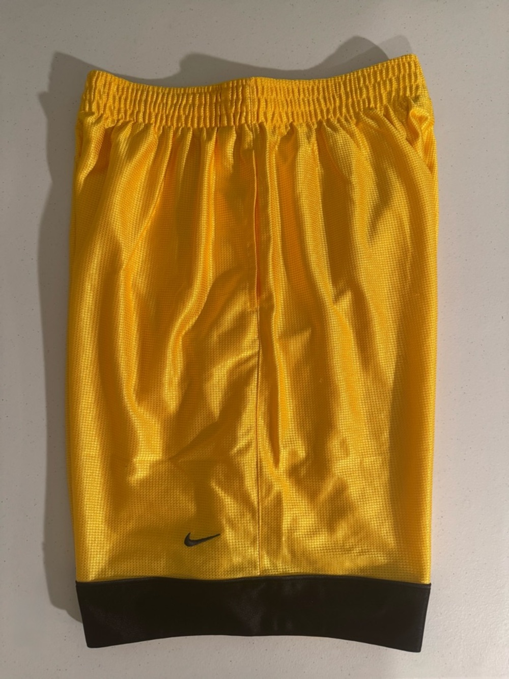 Nike Gold and Black Basketball Shorts Men’s Size Large